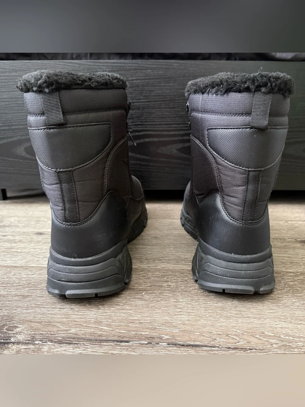 SHULOOK Men’s Waterproof Snow Boots – Size 11.5